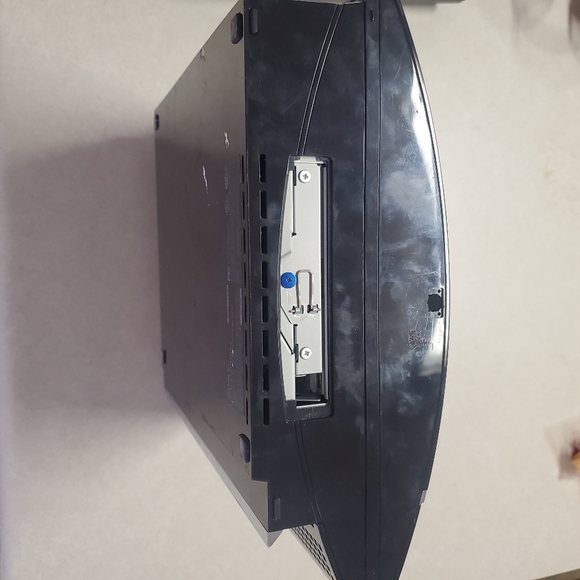 Sony PS3  Video Game Console - Picture 3 of 7